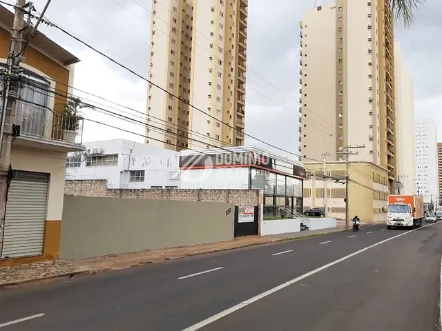 Terreno com 412m², à venda ou para alugar, no bairro Estados Unidos em Uberaba