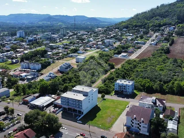 Terreno com 1667m², para alugar, no bairro Centro Administrativo em Teutônia