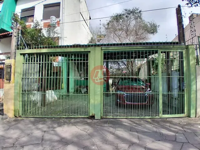 Terreno com 70m², à venda, no bairro Santa Cecília em Porto Alegre