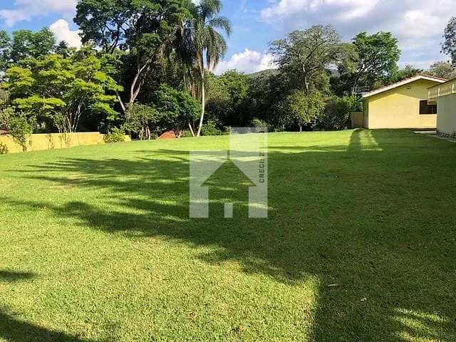 Terreno com 1125m², à venda, no bairro Alpes dos Araçás (Jordanésia) em Cajamar