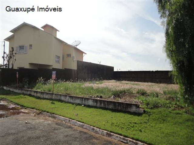 Foto do Terreno - Terreno com oima localização com 450m². | Guaxupé Imóveis Ltda