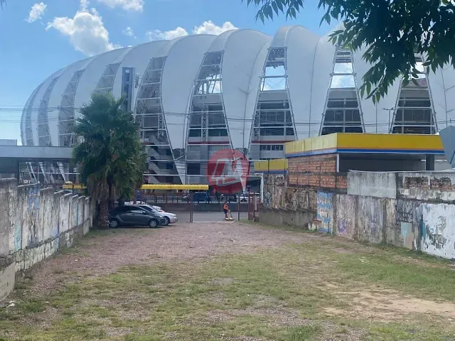 Terreno com 985m², à venda ou para alugar, no bairro Praia de Belas em Porto Alegre