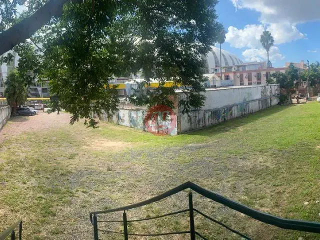 Terreno com 985m², à venda ou para alugar, no bairro Praia de Belas em Porto Alegre