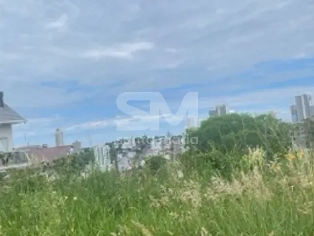 Terreno com 855m², à venda, no bairro Santa Maria em Chapecó