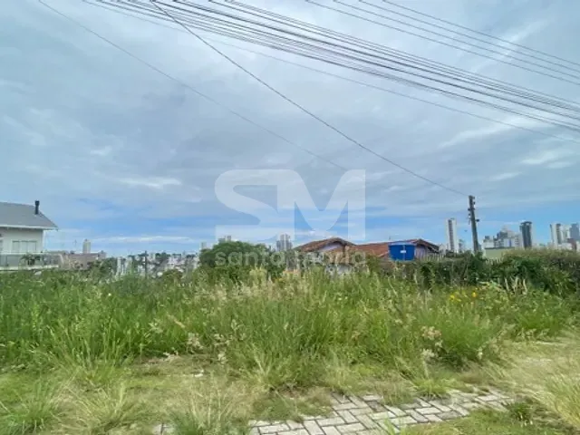 Terreno com 855m², à venda, no bairro Santa Maria em Chapecó