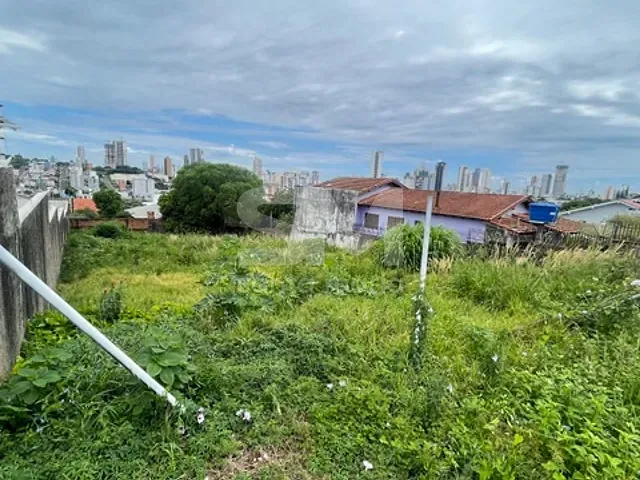 Terreno com 855m², à venda, no bairro Santa Maria em Chapecó