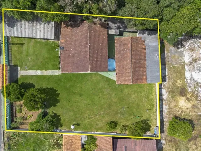 Terreno com 981m², à venda, no bairro Ferraria em Campo Largo