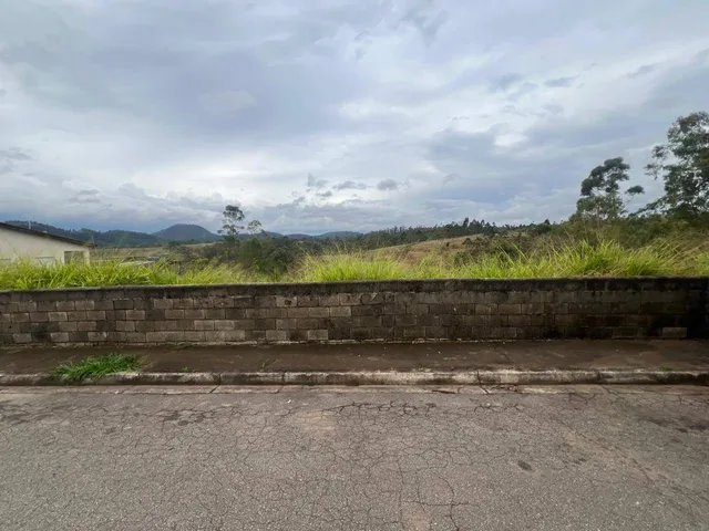 Terreno com 296m², à venda, no bairro Guaturinho em Cajamar