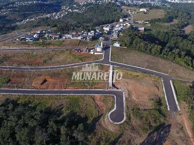 Terreno com 240m², à venda, no bairro Poente do Sol em Concórdia
