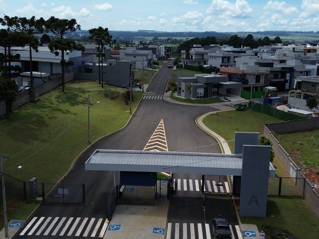 Terreno com 200m², à venda, no bairro Cará-cará em Ponta Grossa