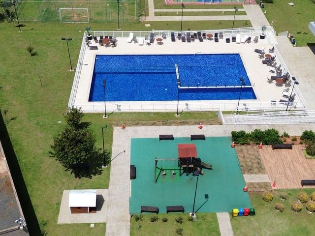 Terreno com 200m², à venda, no bairro Cará-cará em Ponta Grossa