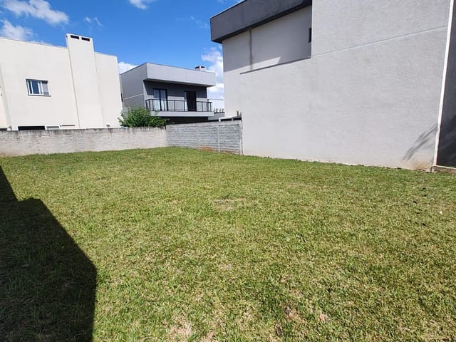 Terreno com 200m², à venda, no bairro Cará-cará em Ponta Grossa
