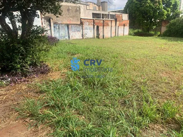 Terreno com 984m², à venda, no bairro Centro em Londrina