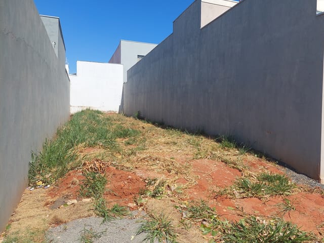 Terreno com 125m², à venda, no bairro Novo Jardim Stábile em Birigüi