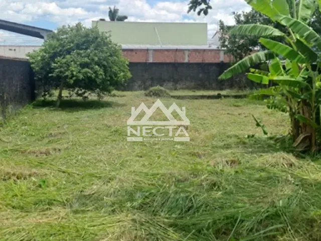 Terreno com 450m², à venda, no bairro Aruan em Caraguatatuba