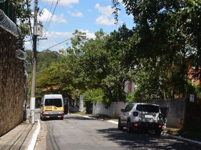 Terreno com 930m², à venda, no bairro Fazenda Morumbi em São Paulo