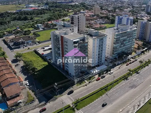 Terreno com 1500m², à venda, no bairro Jardim Porto Novo em Caraguatatuba