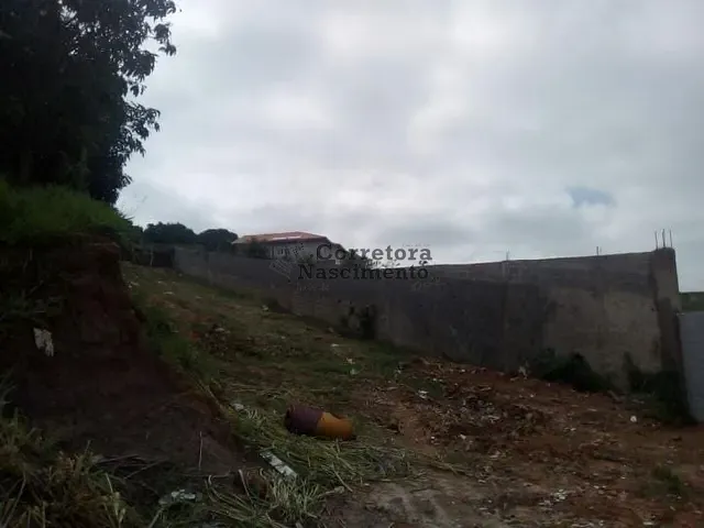 Terreno com 2600m², à venda, no bairro Jardim Colônia em Jacareí