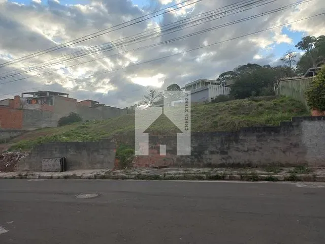 Terreno com 1806m², à venda, no bairro Colinas de Inhandjara em Itupeva