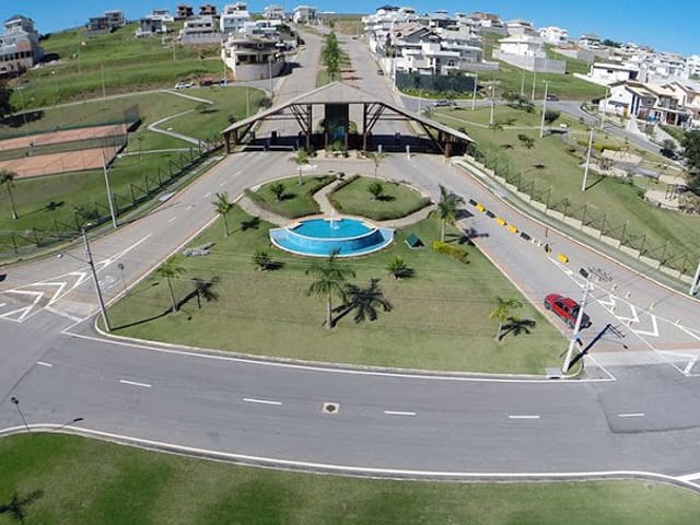 Foto do Terreno - Terreno à venda, 450 m² por R$ 750.000,00 - Condomínio Residencial Jaguary - São José dos Campos/SP | INDEPENDENCE NEGOCIOS IMOBILIARIOS LTDA