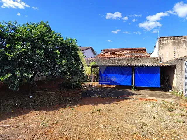 Terreno com 360m², à venda, no bairro Jardim Europa em Anápolis