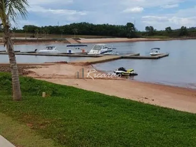 Terreno com 362m², à venda, no bairro Zona Rural em Paranapanema