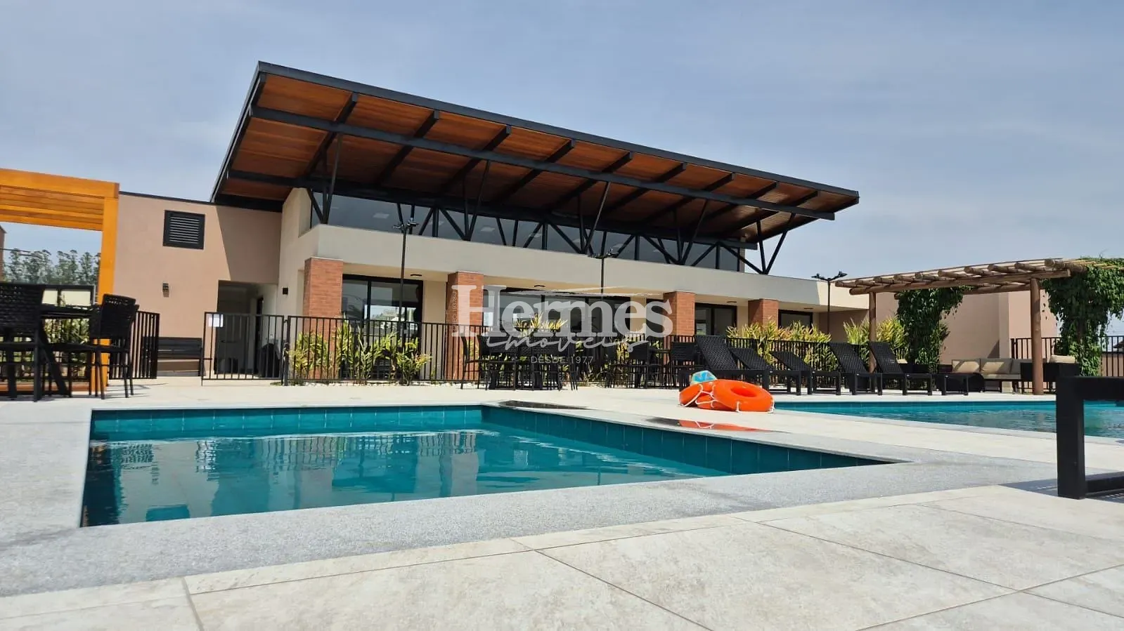 Terreno, 305 m² - Foto 1