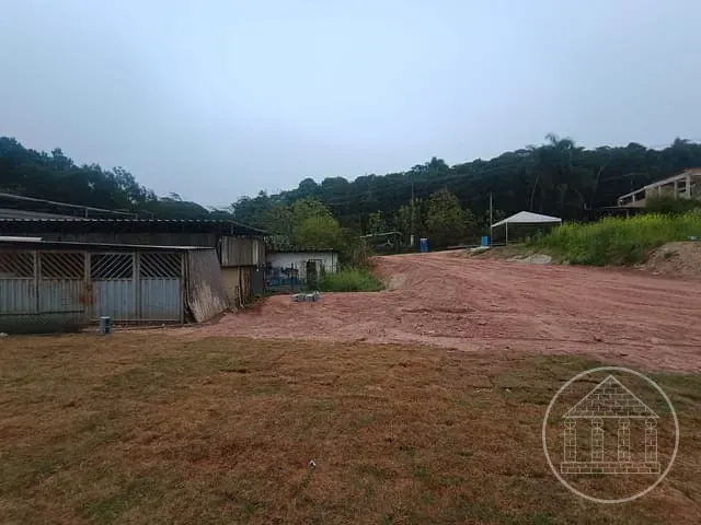 Terreno com 3400m², à venda, no bairro Parelheiros em São Paulo