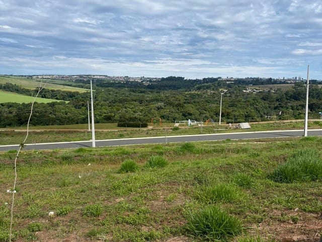 Terreno com 200m², à venda, no bairro Jardim Carvalho em Ponta Grossa