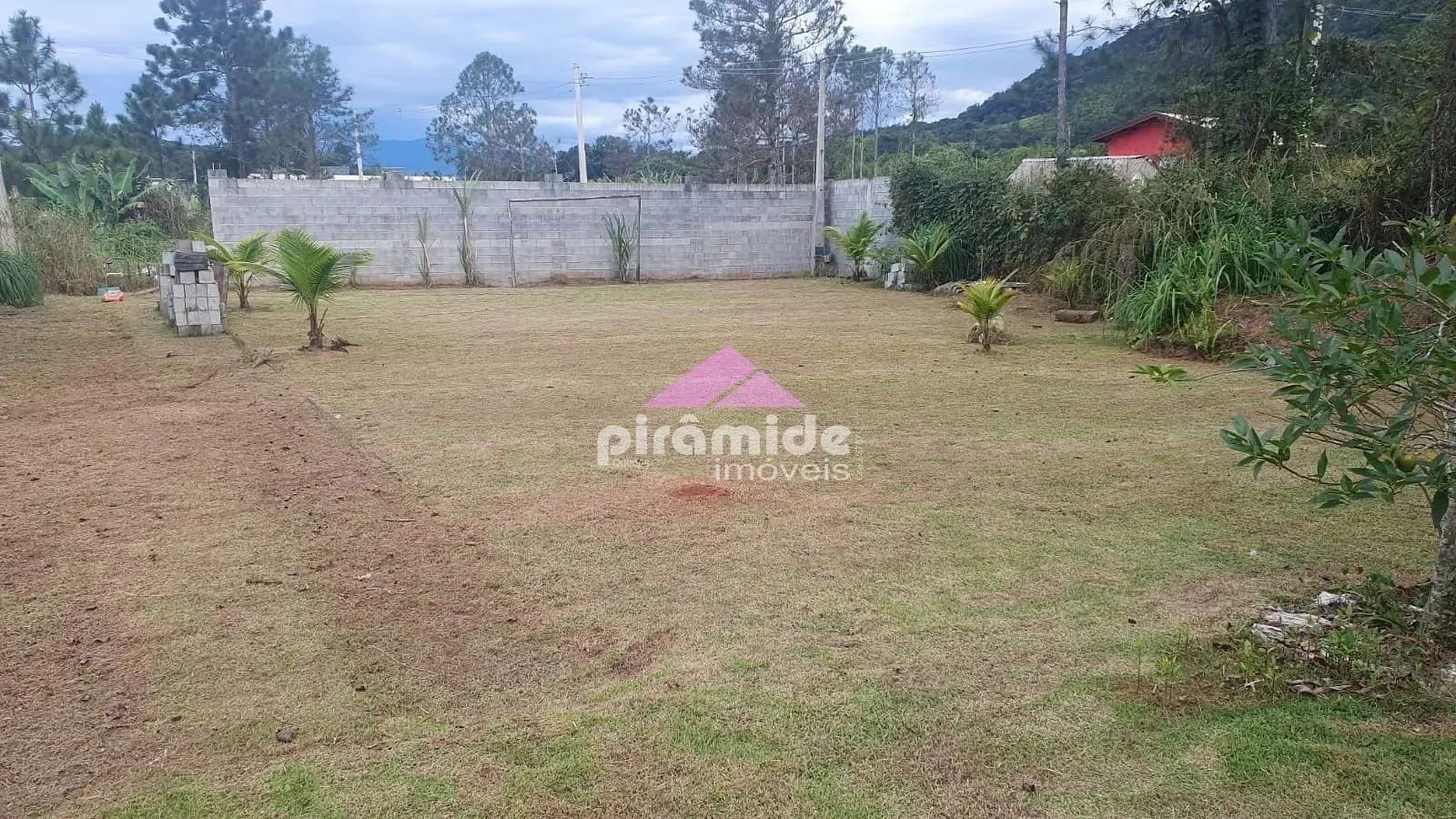 Terreno, 486 m² - Foto 1