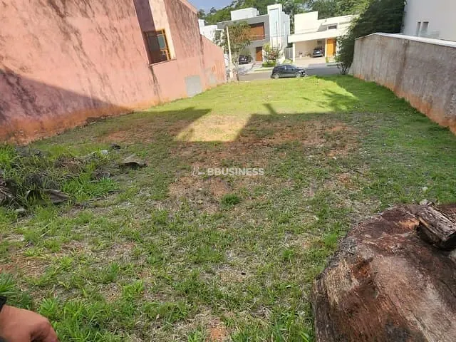 Terreno com 360m², à venda, no bairro Swiss Park em Campinas