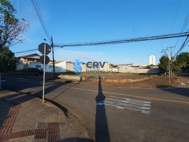 Terreno com 1620m², à venda, no bairro Vila Siam em Londrina