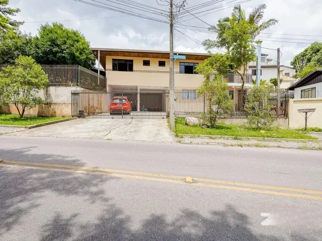 Terreno à venda, no bairro Campo Comprido em Curitiba