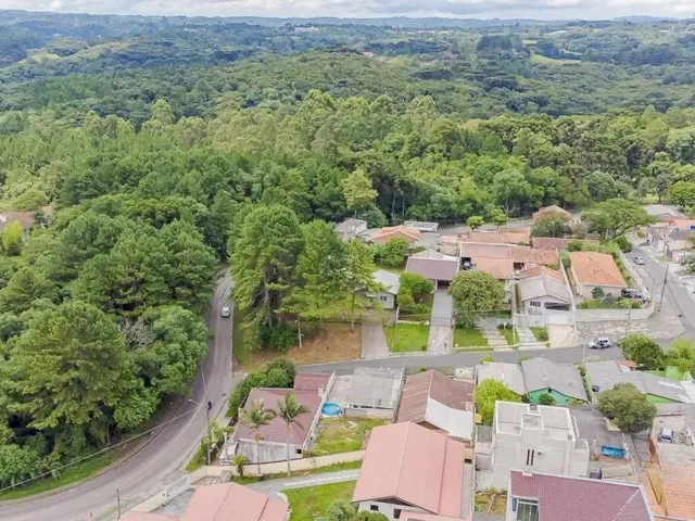 Terreno à venda, no bairro Campo Comprido em Curitiba