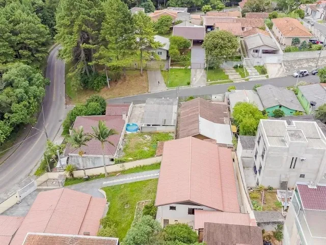 Terreno à venda, no bairro Campo Comprido em Curitiba