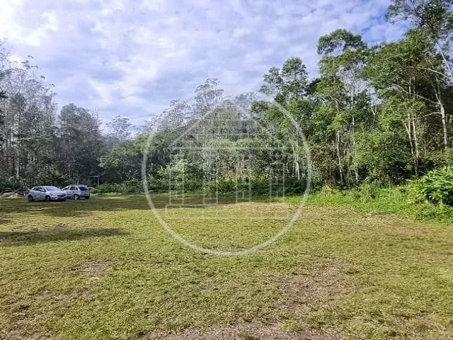Terreno com 4800m², à venda, no bairro Parelheiros em São Paulo