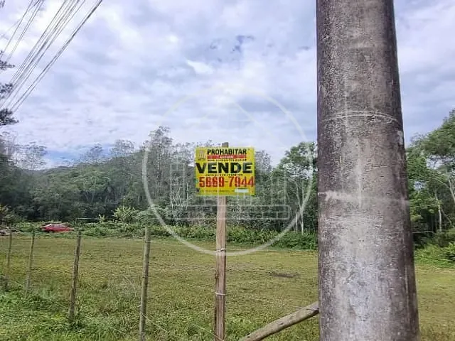 Terreno com 4800m², à venda, no bairro Parelheiros em São Paulo