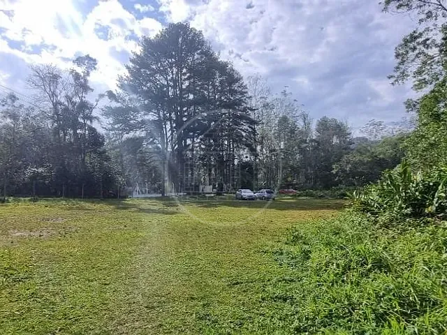 Terreno com 4800m², à venda, no bairro Parelheiros em São Paulo
