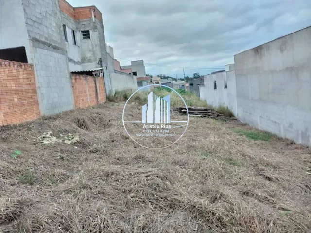 Terreno com 200m², à venda, no bairro Parque Real em Pouso Alegre