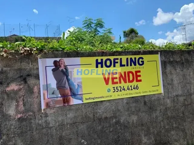 Terreno com 328m², à venda, no bairro Jardim Tanzi em São Roque