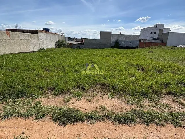 Terreno com 250m², à venda, no bairro Jardim Santa Marta III em Salto