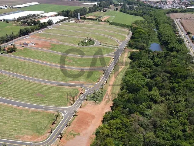 Terreno com 250m², à venda, no bairro Florabella 2 em Holambra