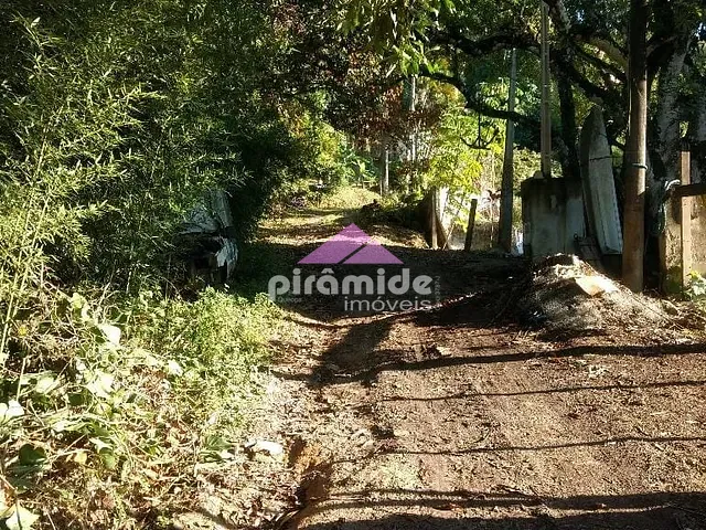 Terreno com 932m², à venda, no bairro Mirante da Orla em Caraguatatuba