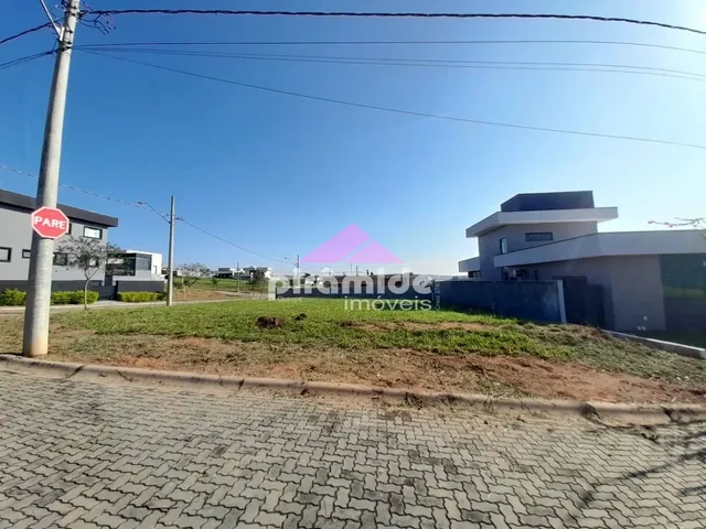 Terreno com 625m², à venda, no bairro Parque Residencial Maria Elmira em Caçapava