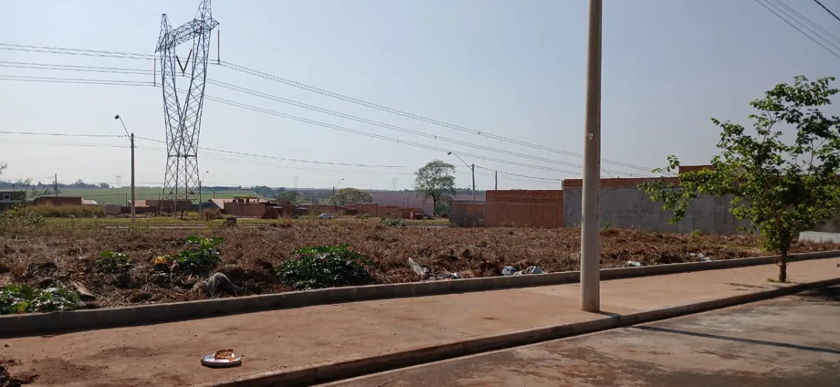 Terreno residencial para venda em Parque das Gaivotas, 150m²
