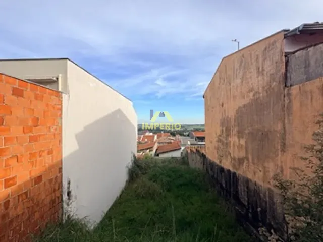 Terreno com 195m², à venda, no bairro Jardim Celani em Salto