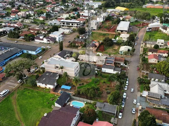 Terreno com 700m², à venda, no bairro Centro em Bom Retiro do Sul