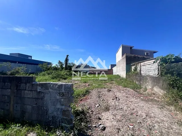 Terreno com 315m², à venda, no bairro Balneário Recanto do Sol em Caraguatatuba