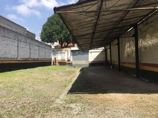 Terreno com 600m², para alugar, no bairro Mooca em São Paulo