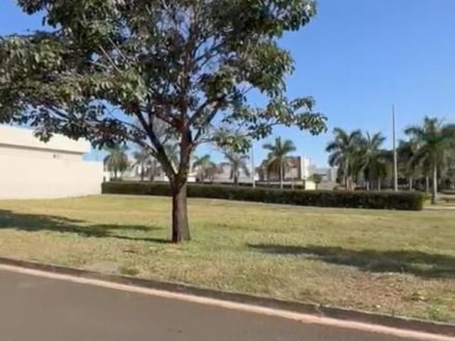 Foto do Terreno - Terreno à venda, 300 m² por R$ 340.000,00 - Estância dos Ipês - Uberaba/MG | ZUCATO IMOBILIARIA LTDA